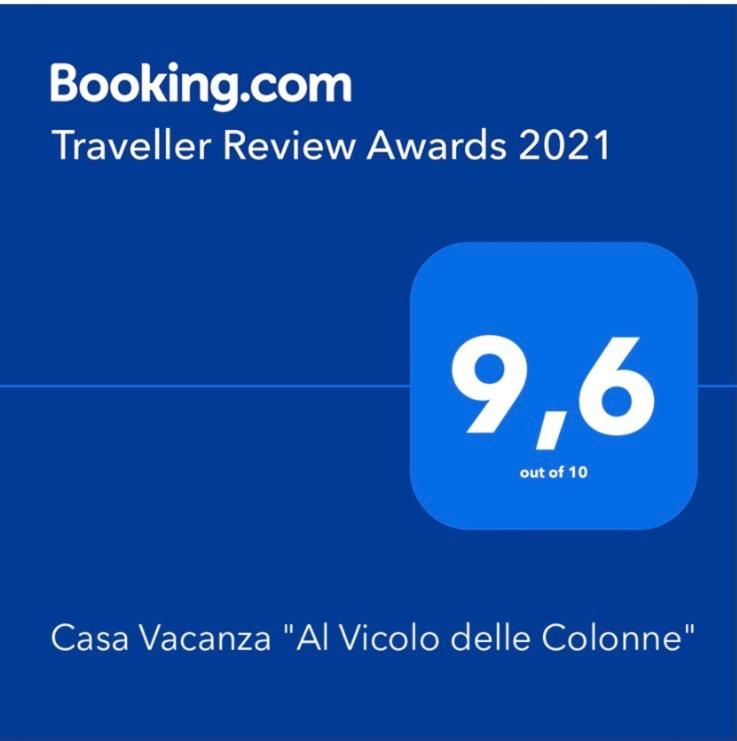 Casa Vacanza "Al Vicolo Delle Colonne" Salerno Exteriér fotografie