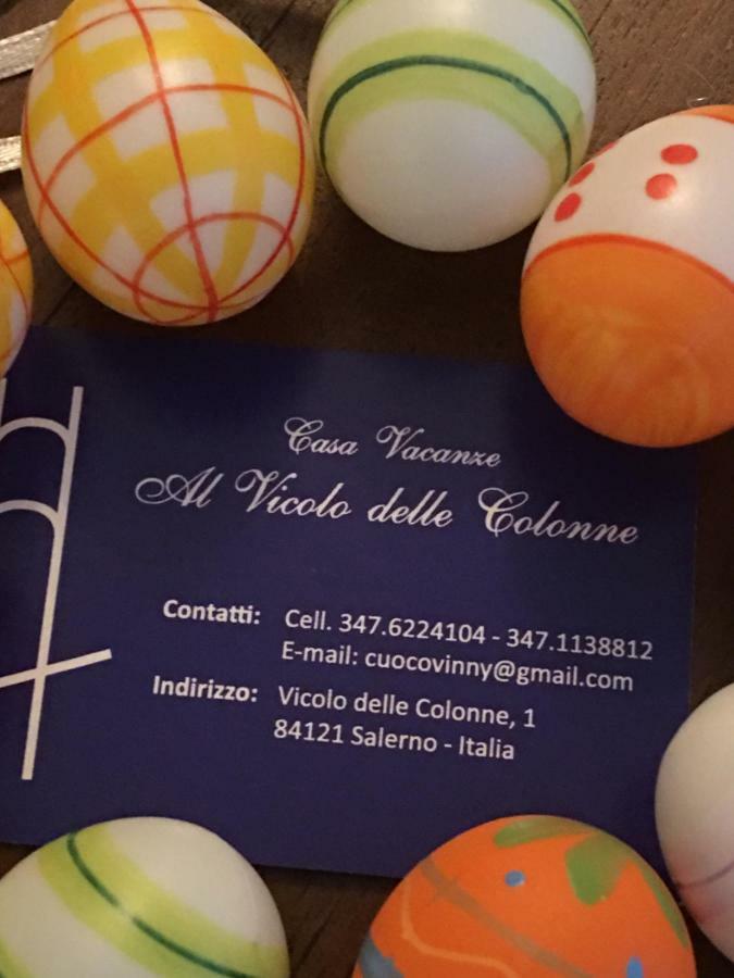 Casa Vacanza "Al Vicolo Delle Colonne" Salerno Exteriér fotografie
