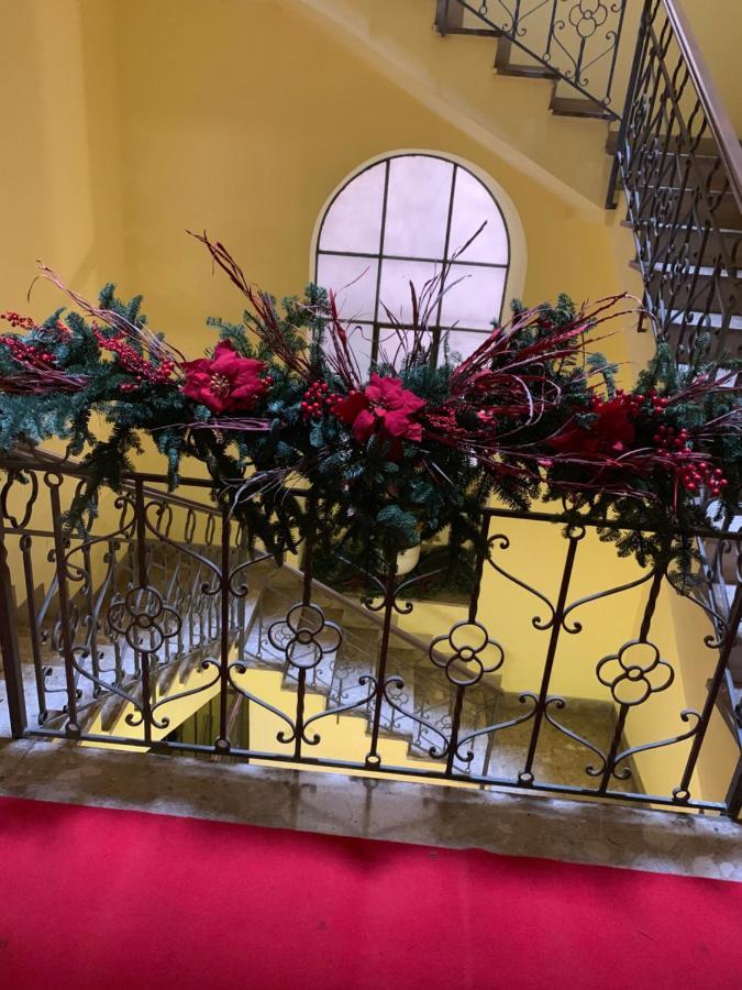 Casa Vacanza "Al Vicolo Delle Colonne" Salerno Exteriér fotografie